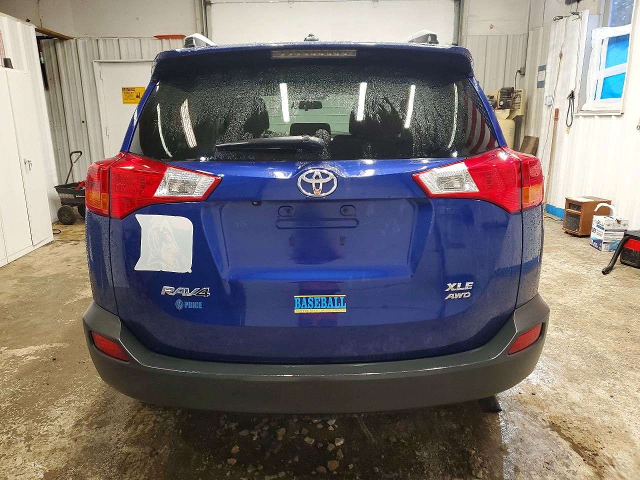 2014 TOYOTA RAV4 XLE photo 6