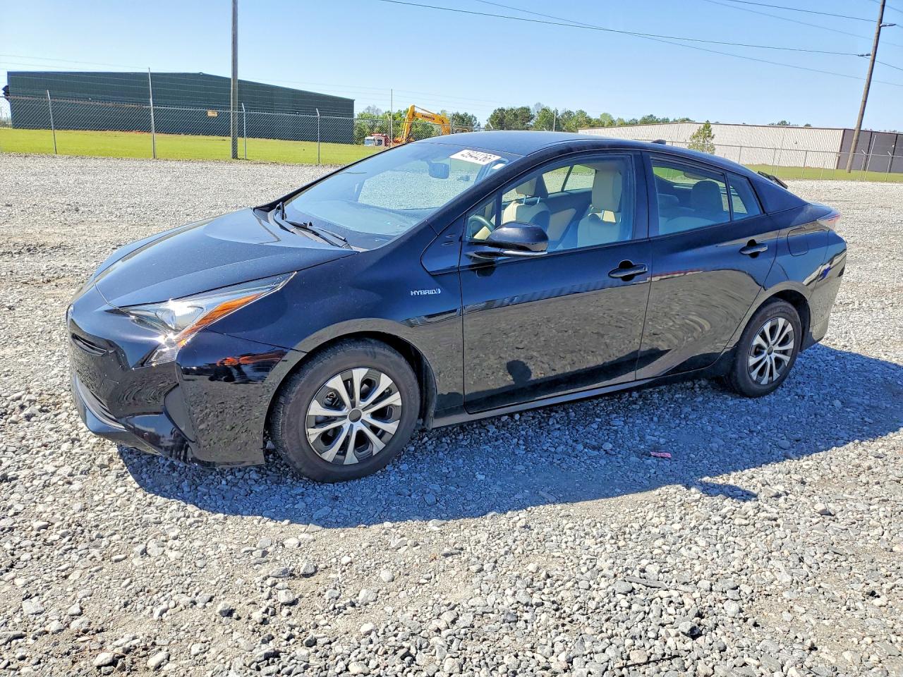 2016 TOYOTA PRIUS