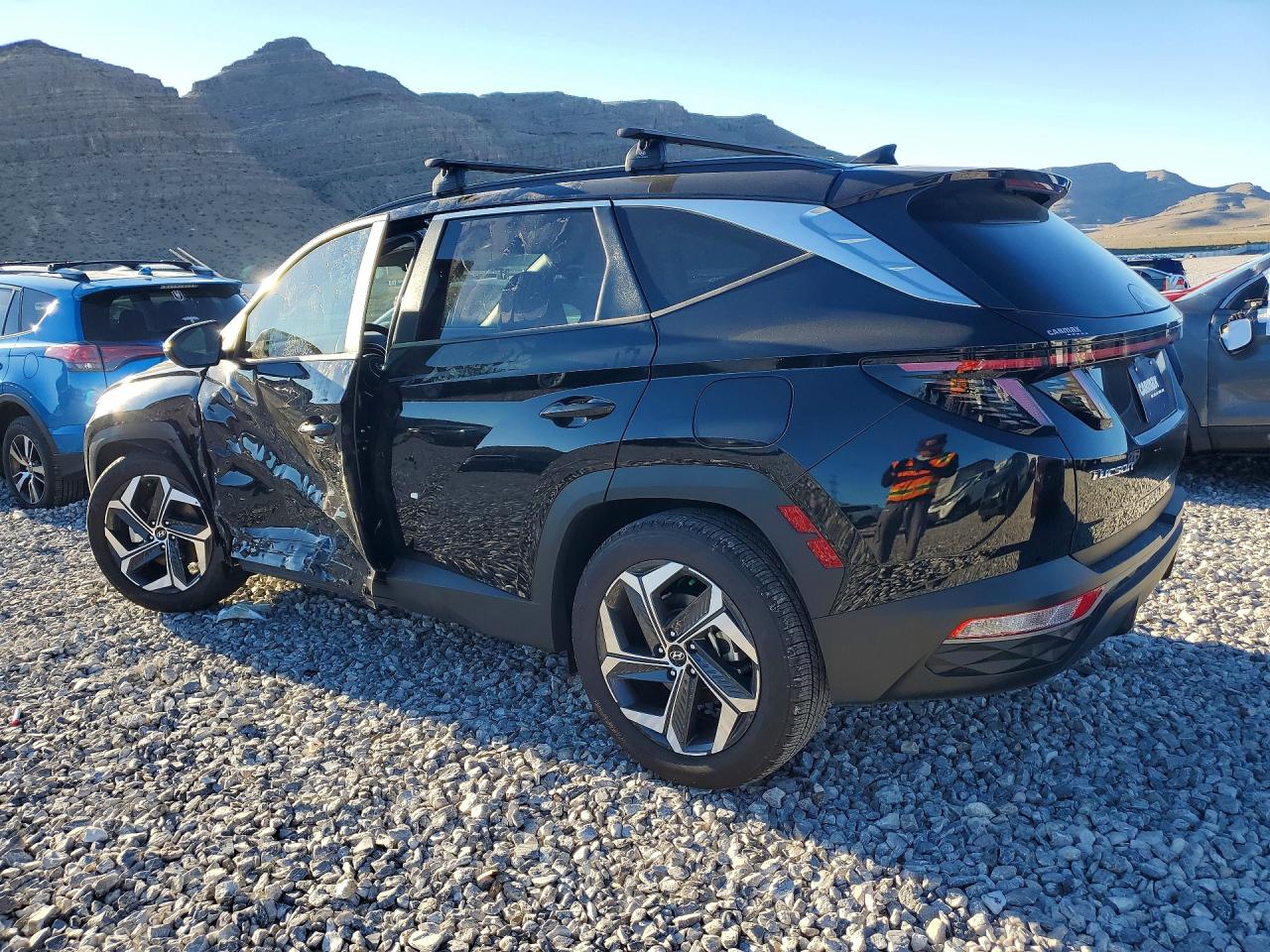 2024 HYUNDAI TUCSON SEL photo 3