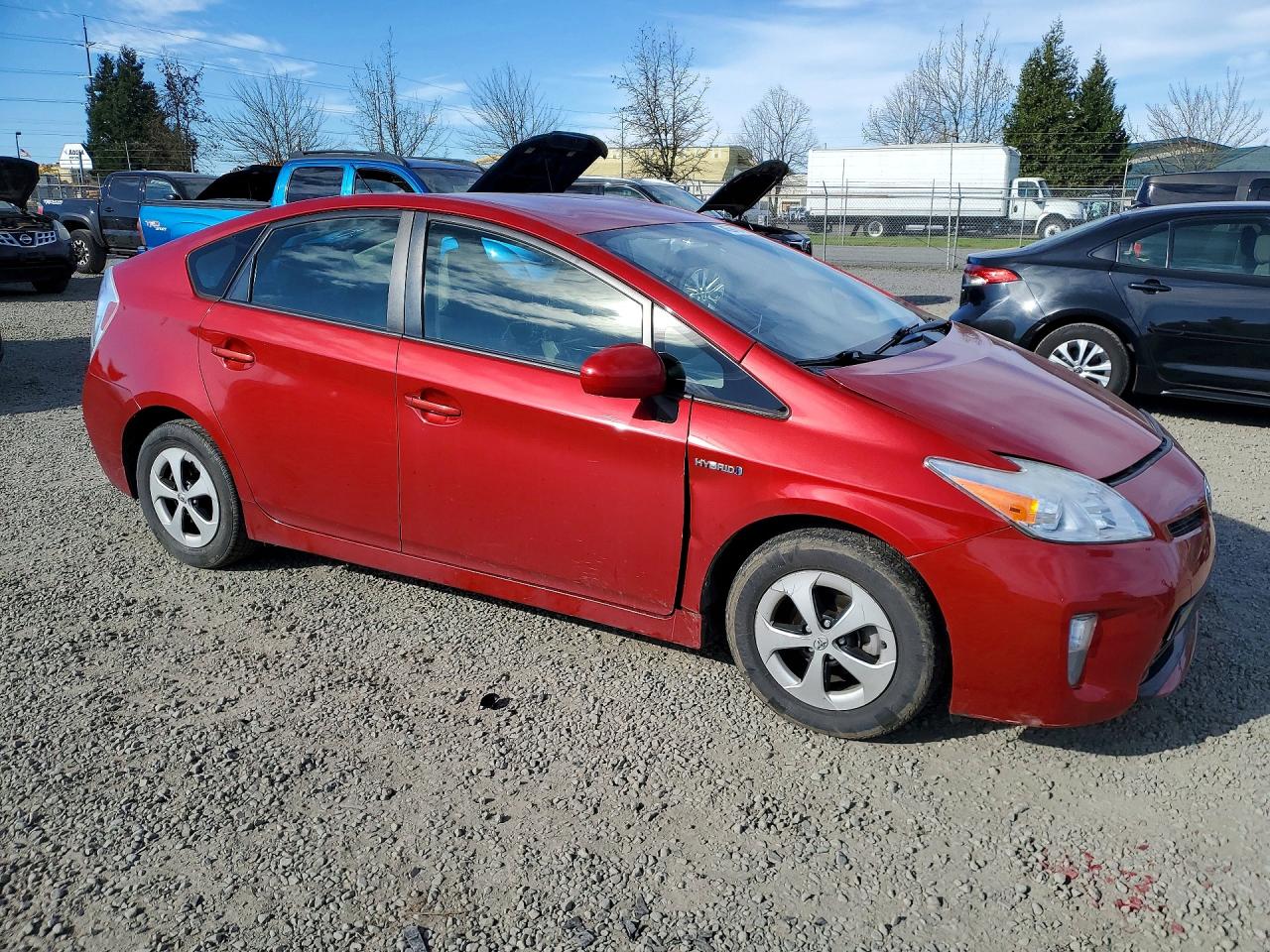 2013 TOYOTA PRIUS TWO photo 7