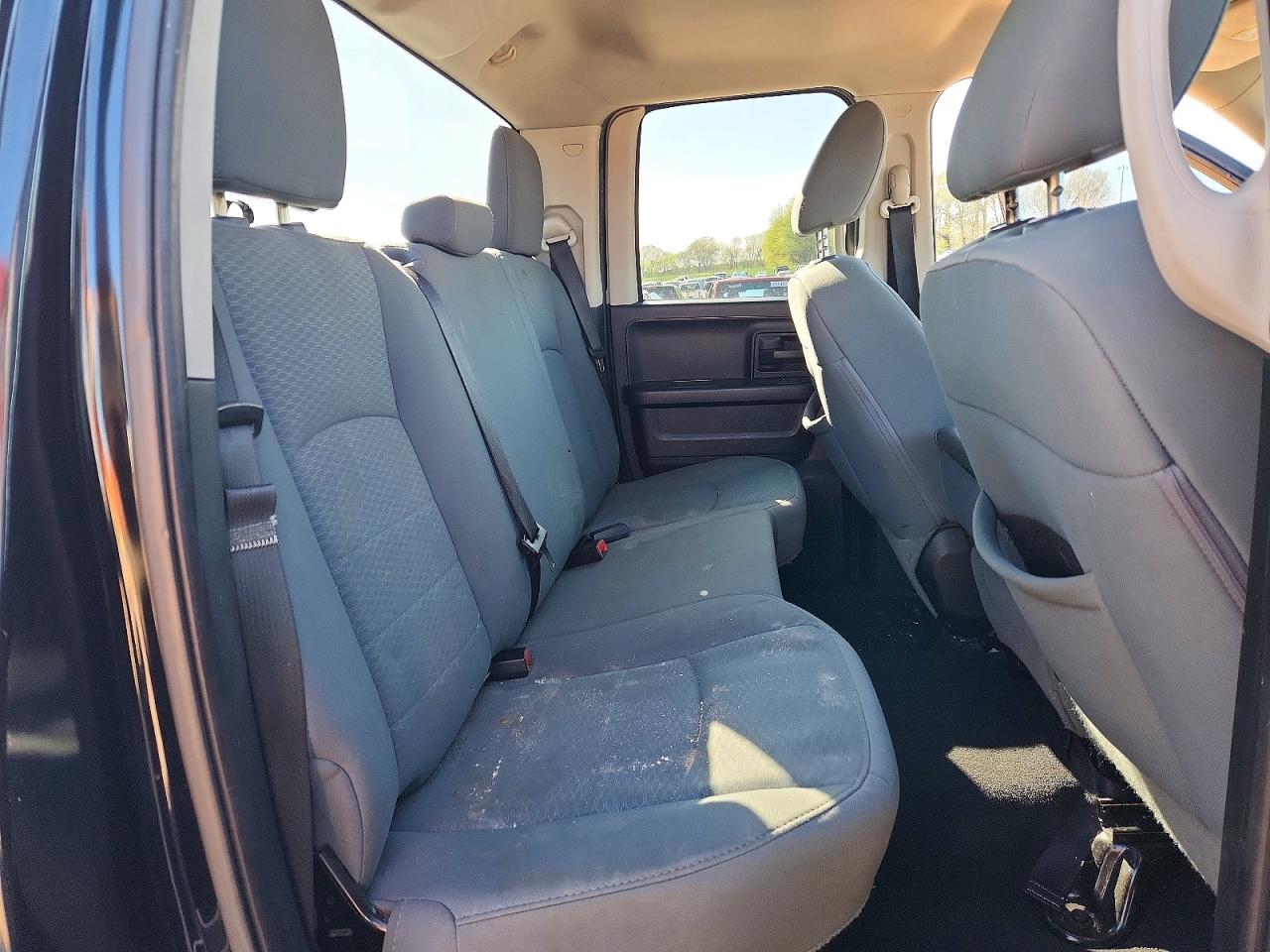 2013 RAM 1500 ST photo 19