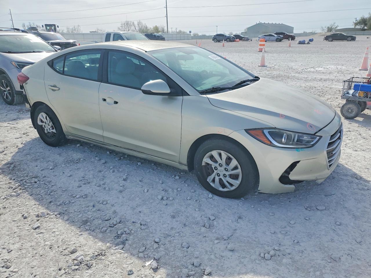 2017 HYUNDAI ELANTRA SE photo 10