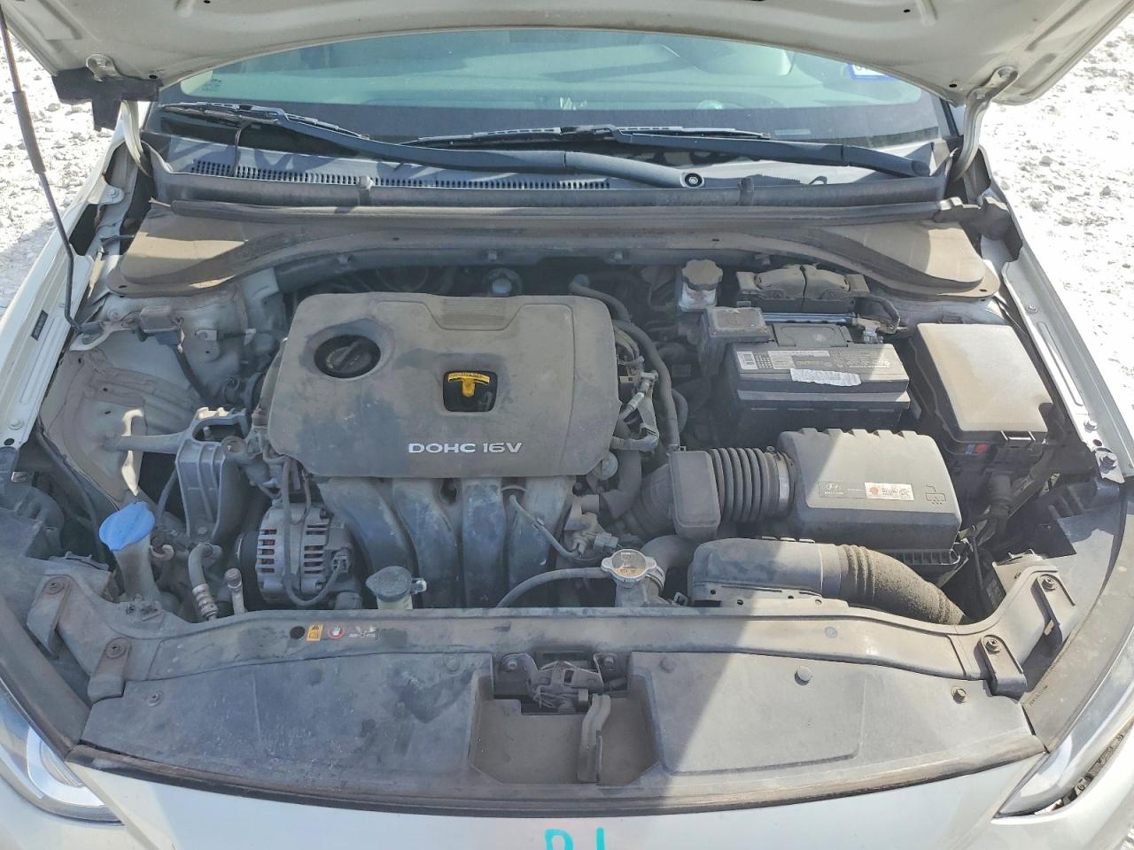 2017 HYUNDAI ELANTRA SE photo 31