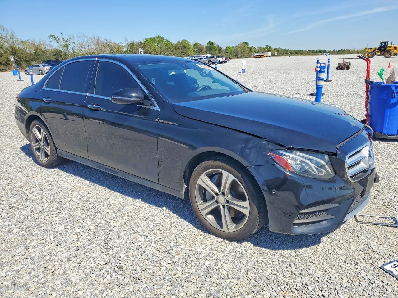 2017 MERCEDES-BENZ E 300 photo 4