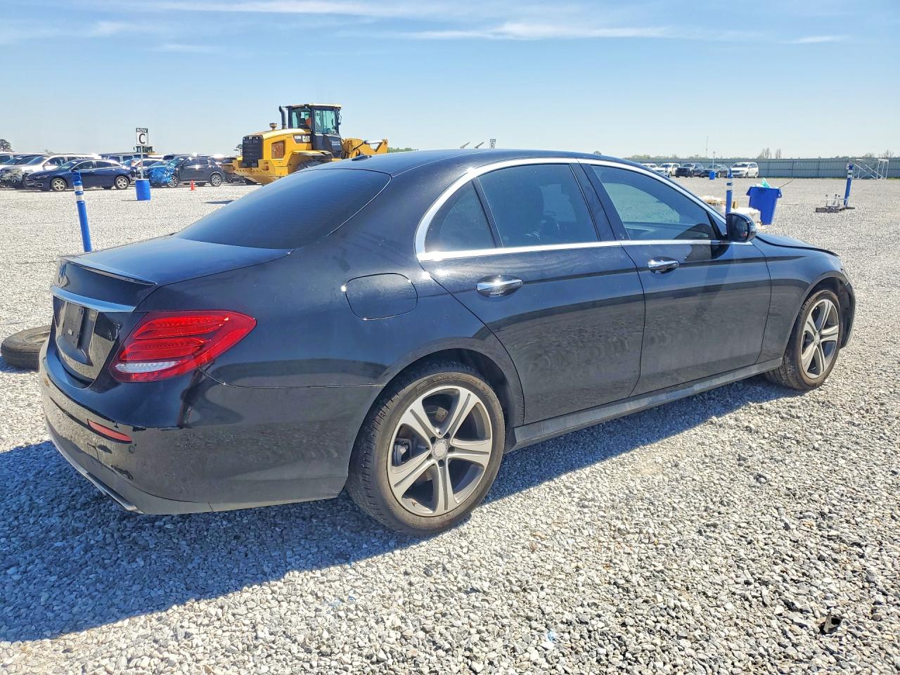 2017 MERCEDES-BENZ E 300 photo 3