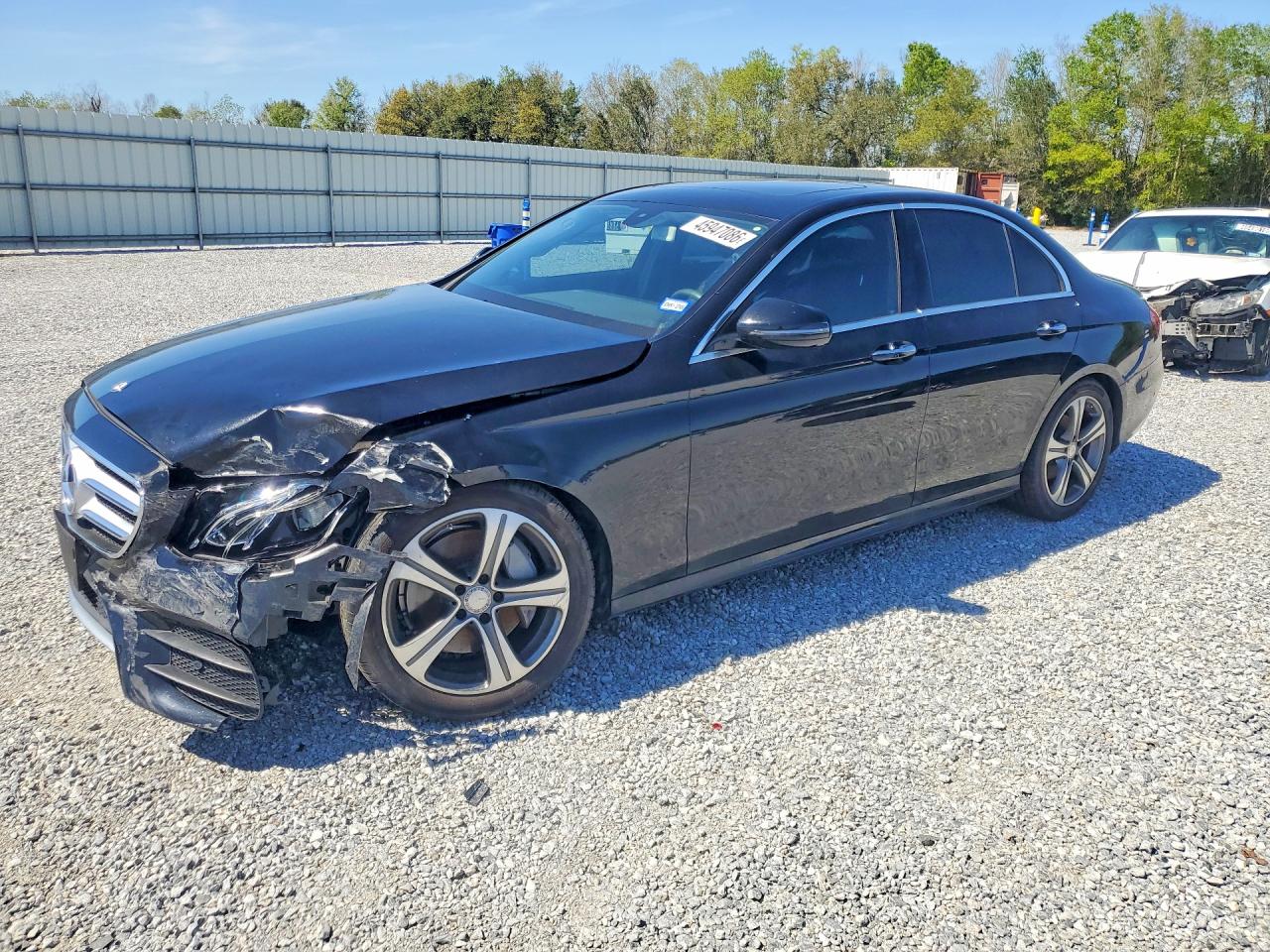 2017 MERCEDES-BENZ E