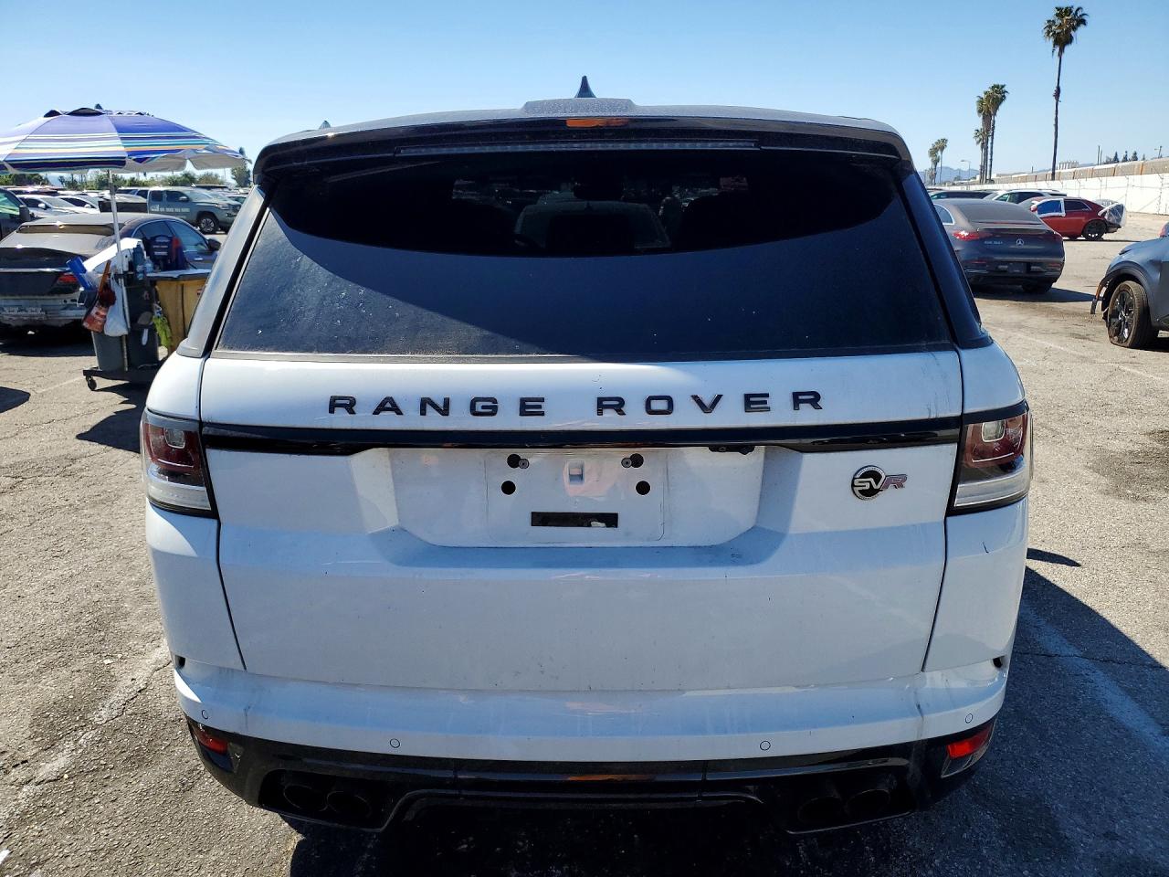 2017 LAND ROVER RANGE ROVER SPORT SVR photo 11