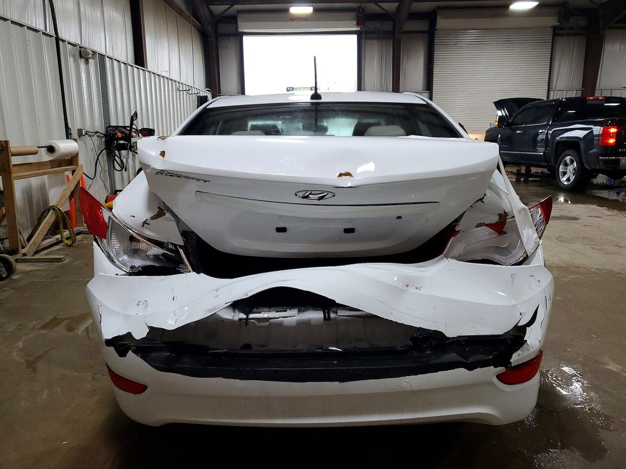 2016 HYUNDAI ACCENT SE photo 11