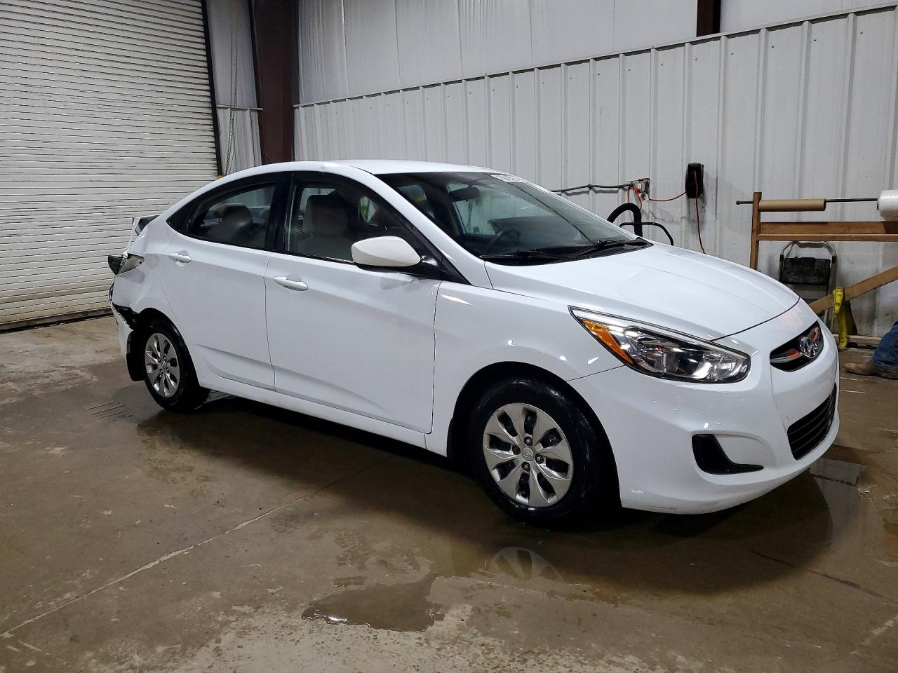 2016 HYUNDAI ACCENT SE photo 7