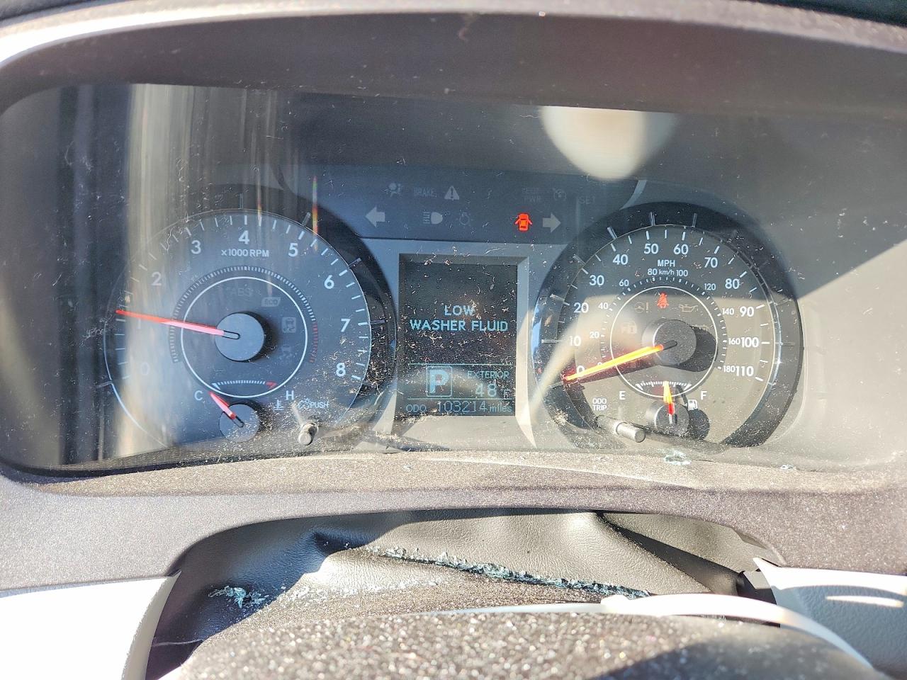 2017 TOYOTA SIENNA LE 8-PASSENGER photo 17