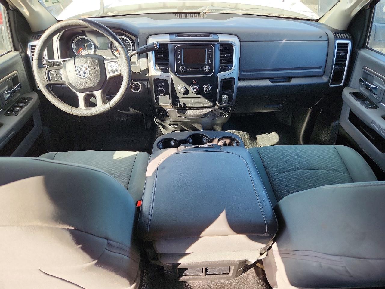 2016 RAM 2500 SLT photo 8