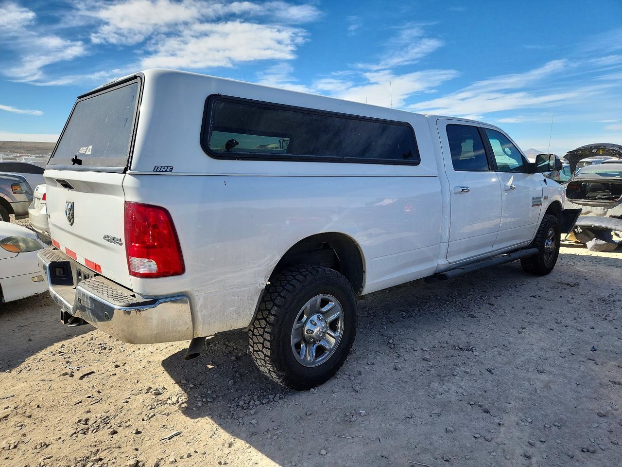 2016 RAM 2500 SLT photo 3