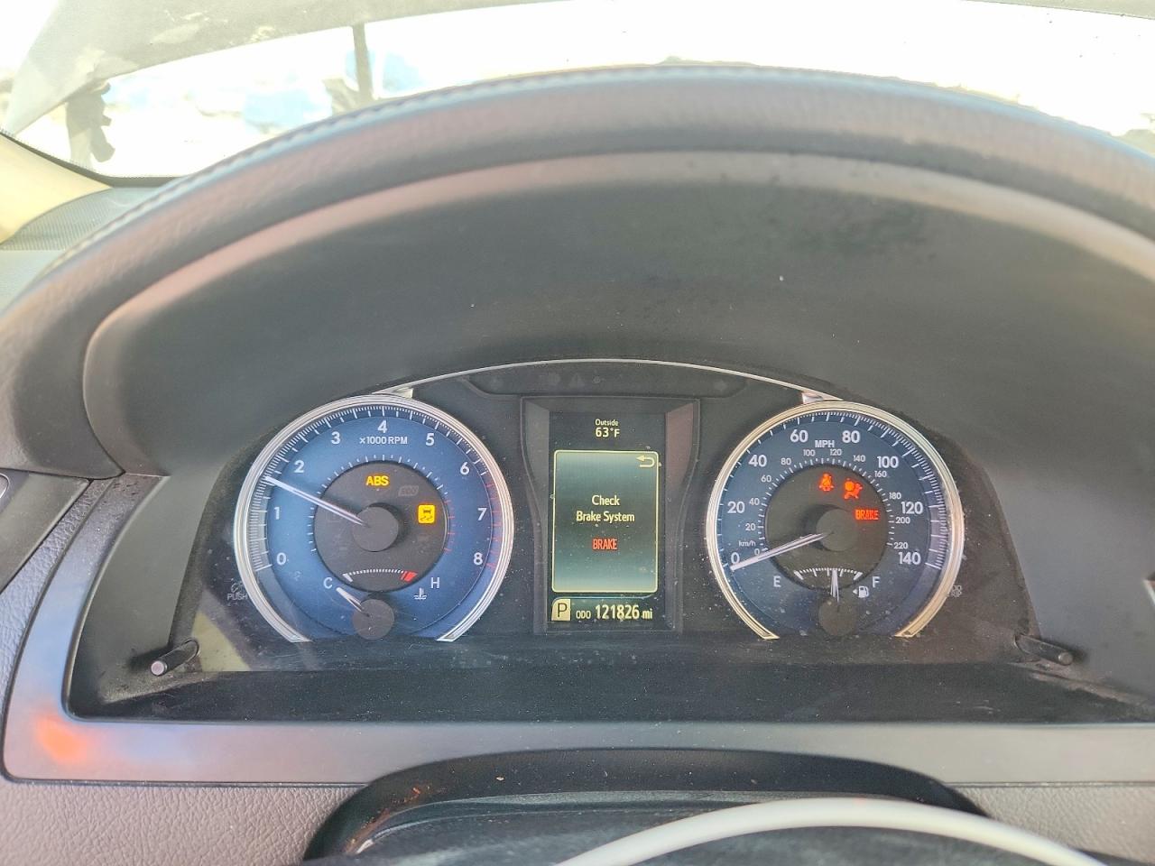 2015 TOYOTA CAMRY XLE photo 9