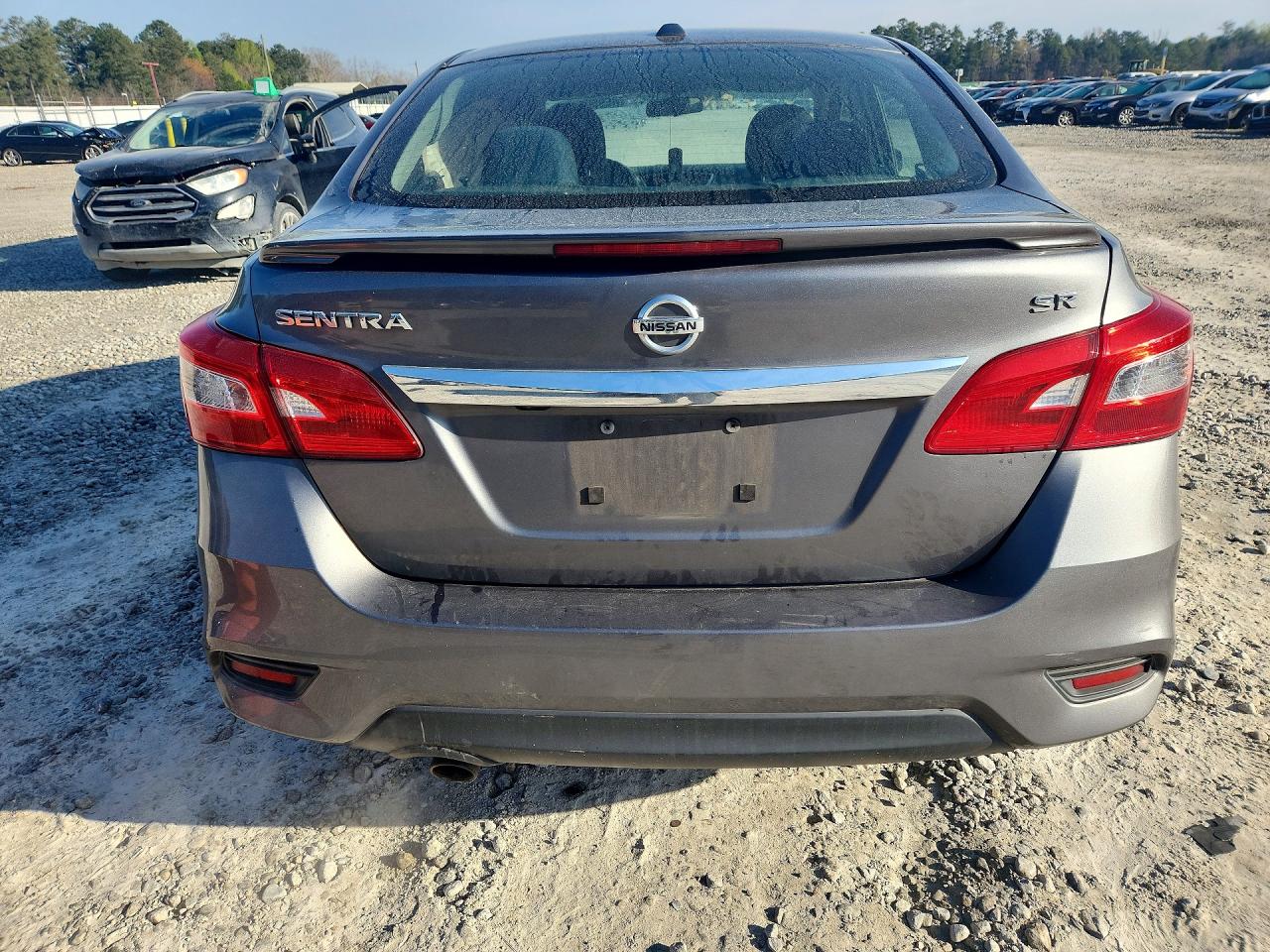 2019 NISSAN SENTRA SR photo 11
