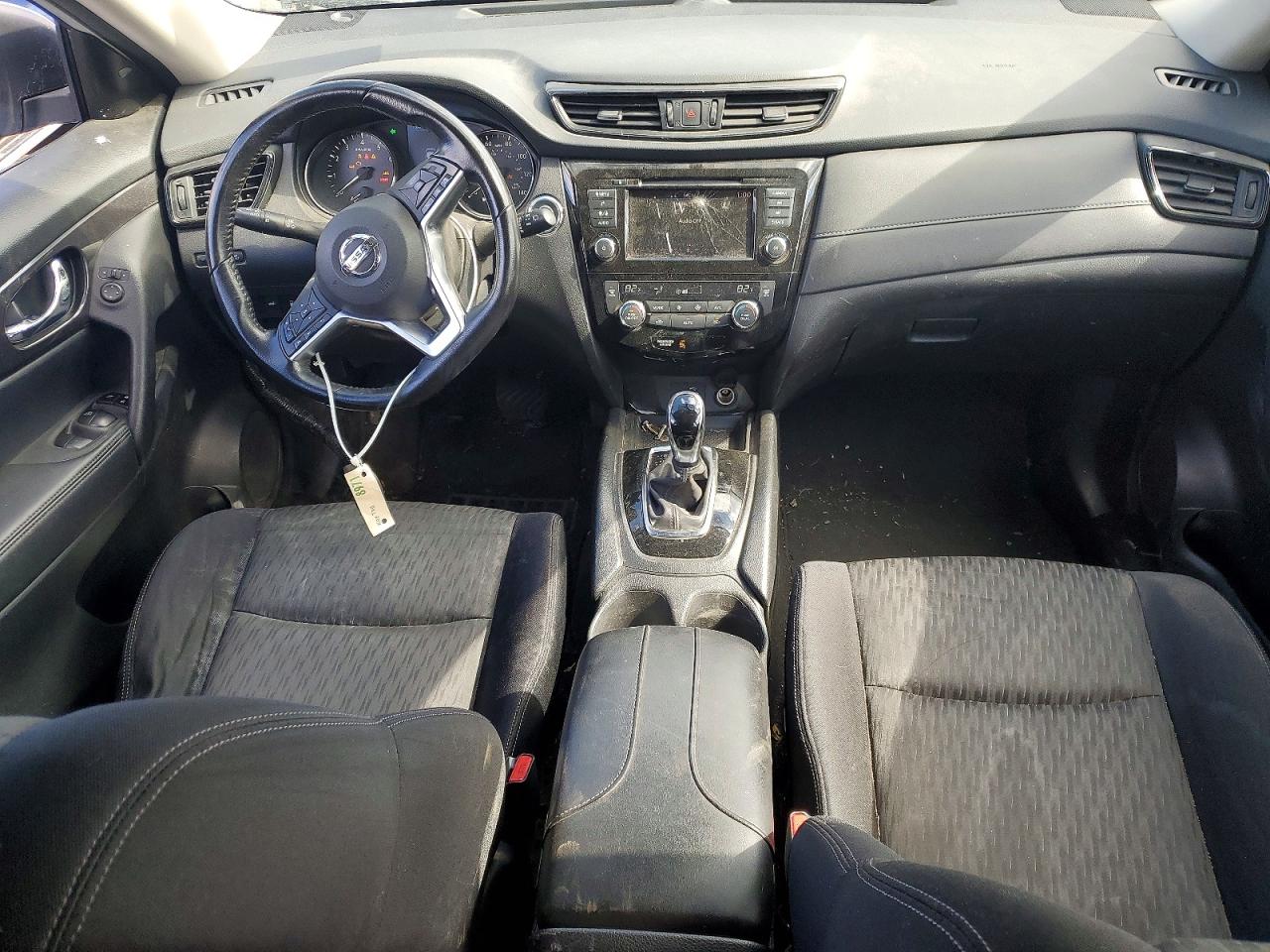 2018 NISSAN ROGUE SV photo 8