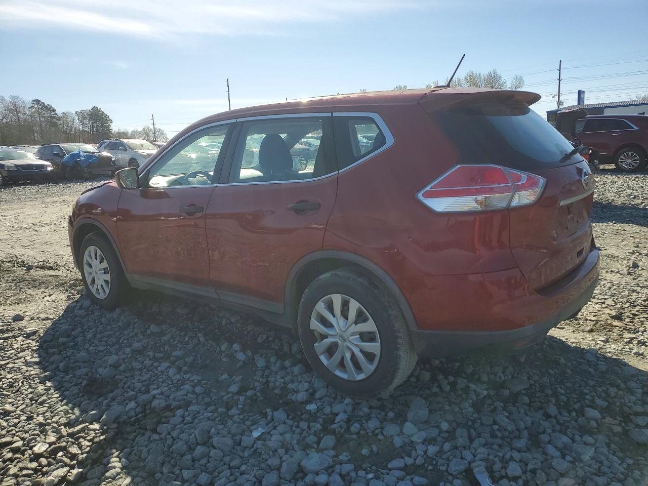 2016 NISSAN ROGUE S photo 2