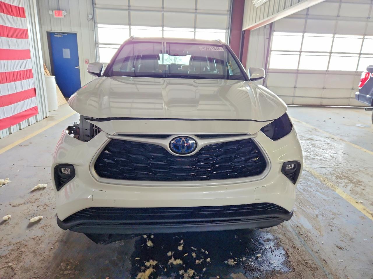 2021 TOYOTA HIGHLANDER HYBRID XLE photo 5