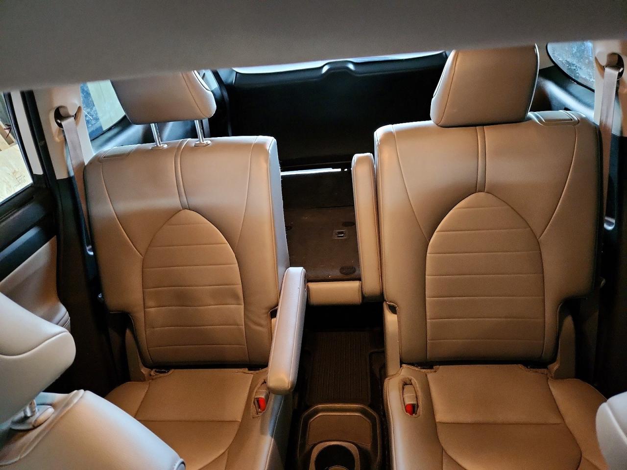 2021 TOYOTA HIGHLANDER HYBRID XLE photo 10