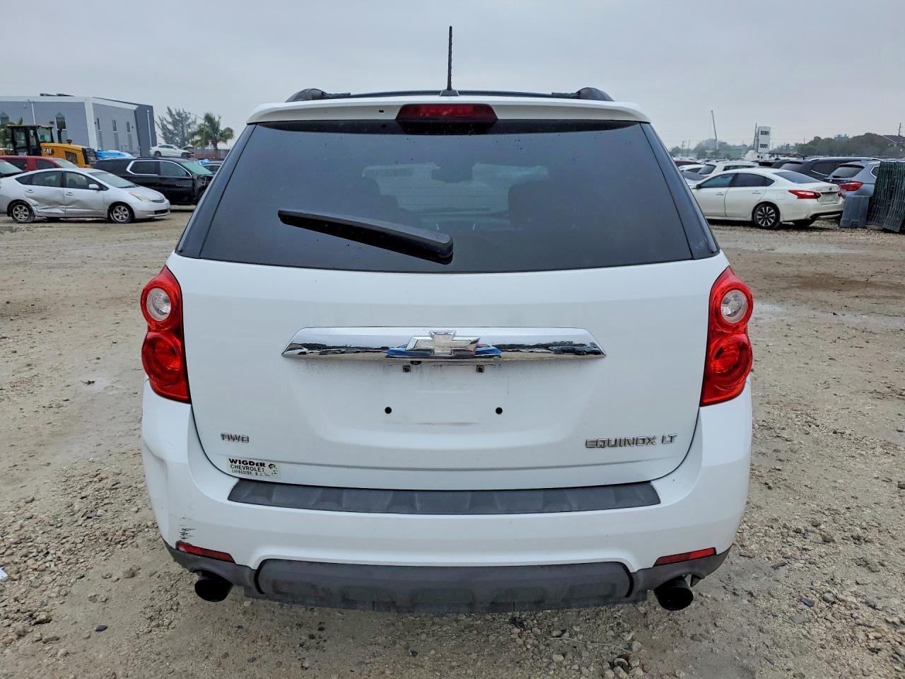2015 CHEVROLET EQUINOX LT photo 6