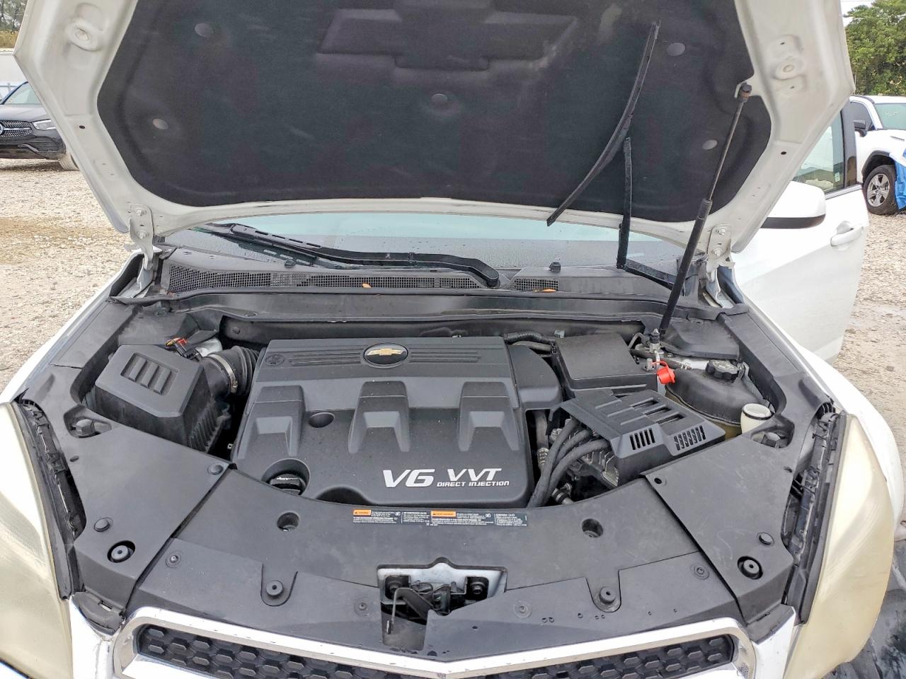 2015 CHEVROLET EQUINOX LT photo 11