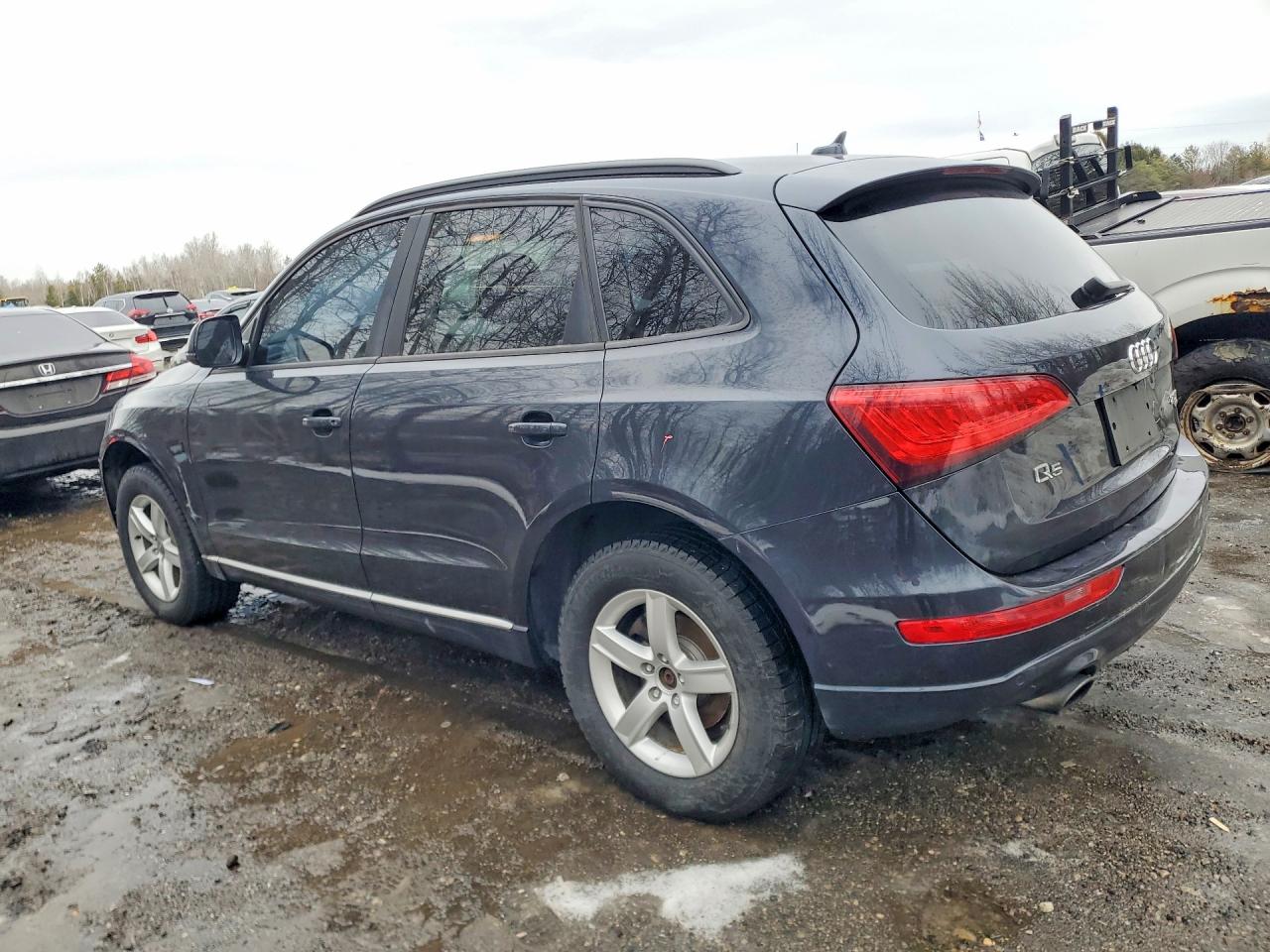 2013 AUDI Q5 PREMIUM photo 2