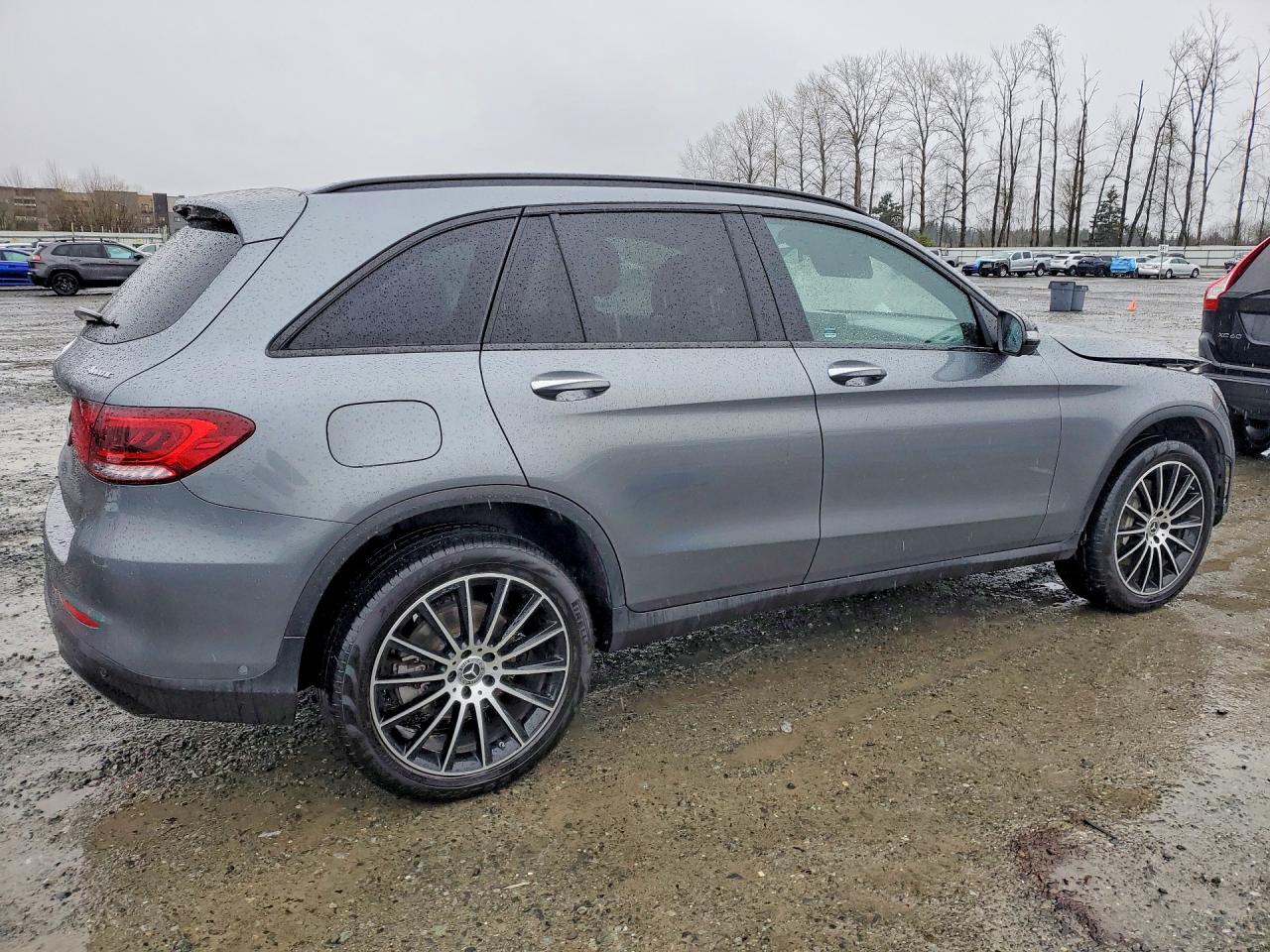 2022 MERCEDES-BENZ GLC 300 4MATIC photo 3