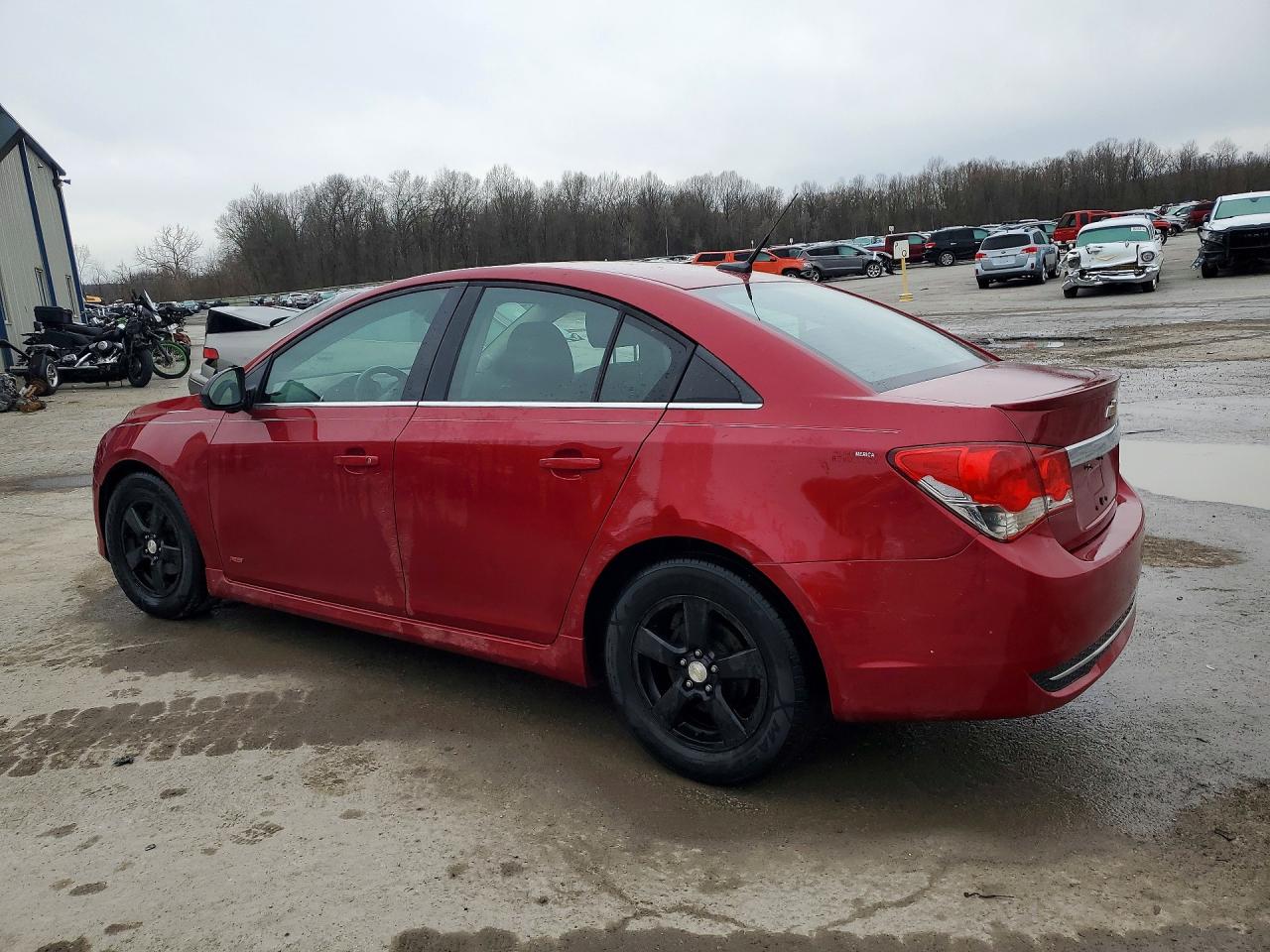 2013 CHEVROLET CRUZE LT photo 2