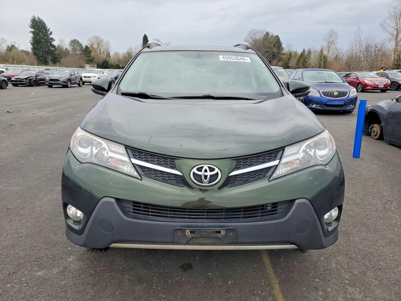 2013 TOYOTA RAV4 XLE photo 5