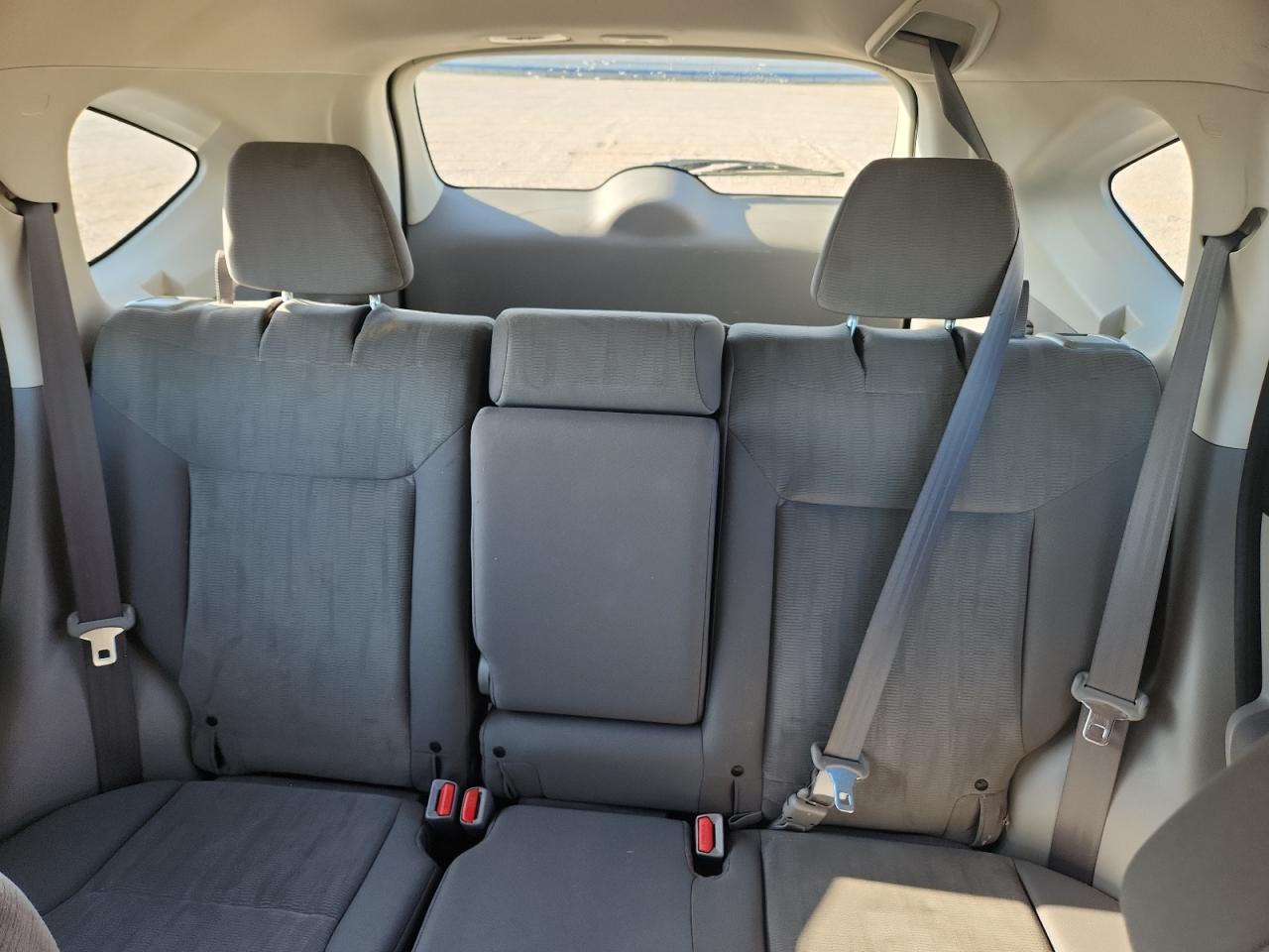 2013 HONDA CR-V LX photo 10