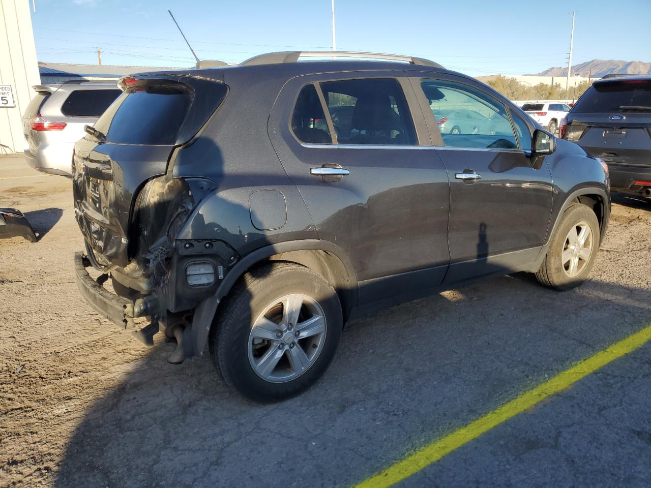 2018 CHEVROLET TRAX 1LT photo 5