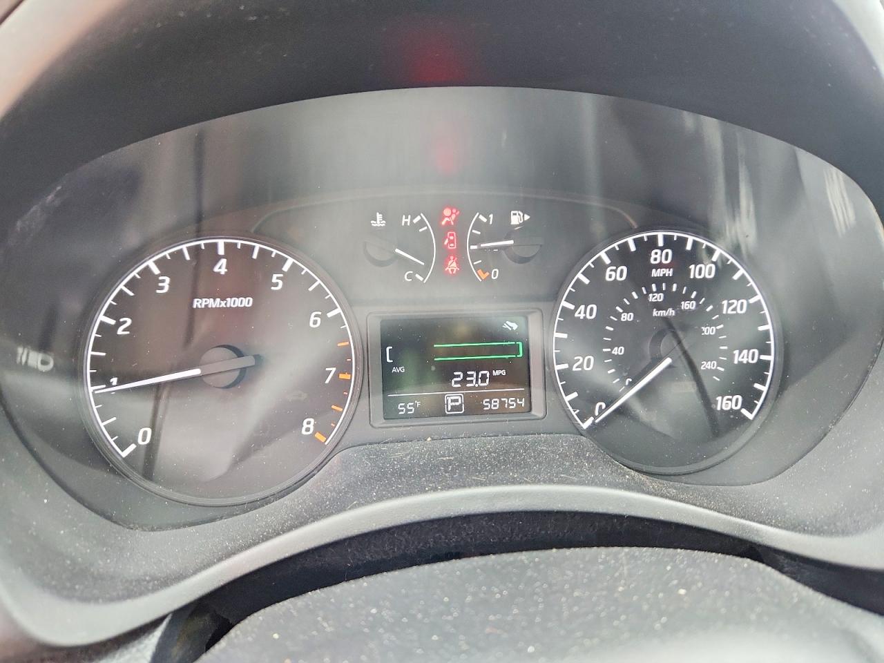 2016 NISSAN SENTRA S photo 9