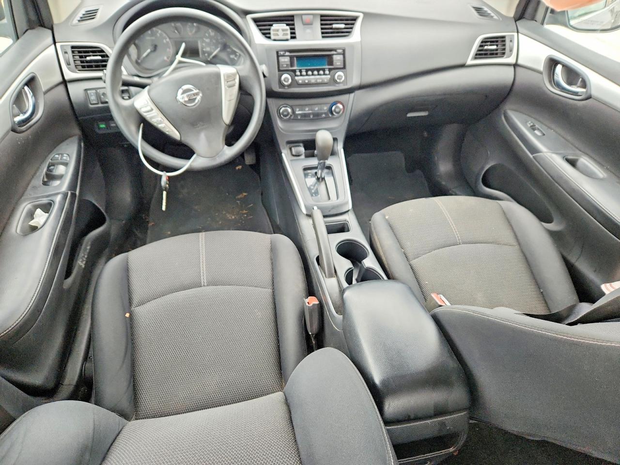 2016 NISSAN SENTRA S photo 8