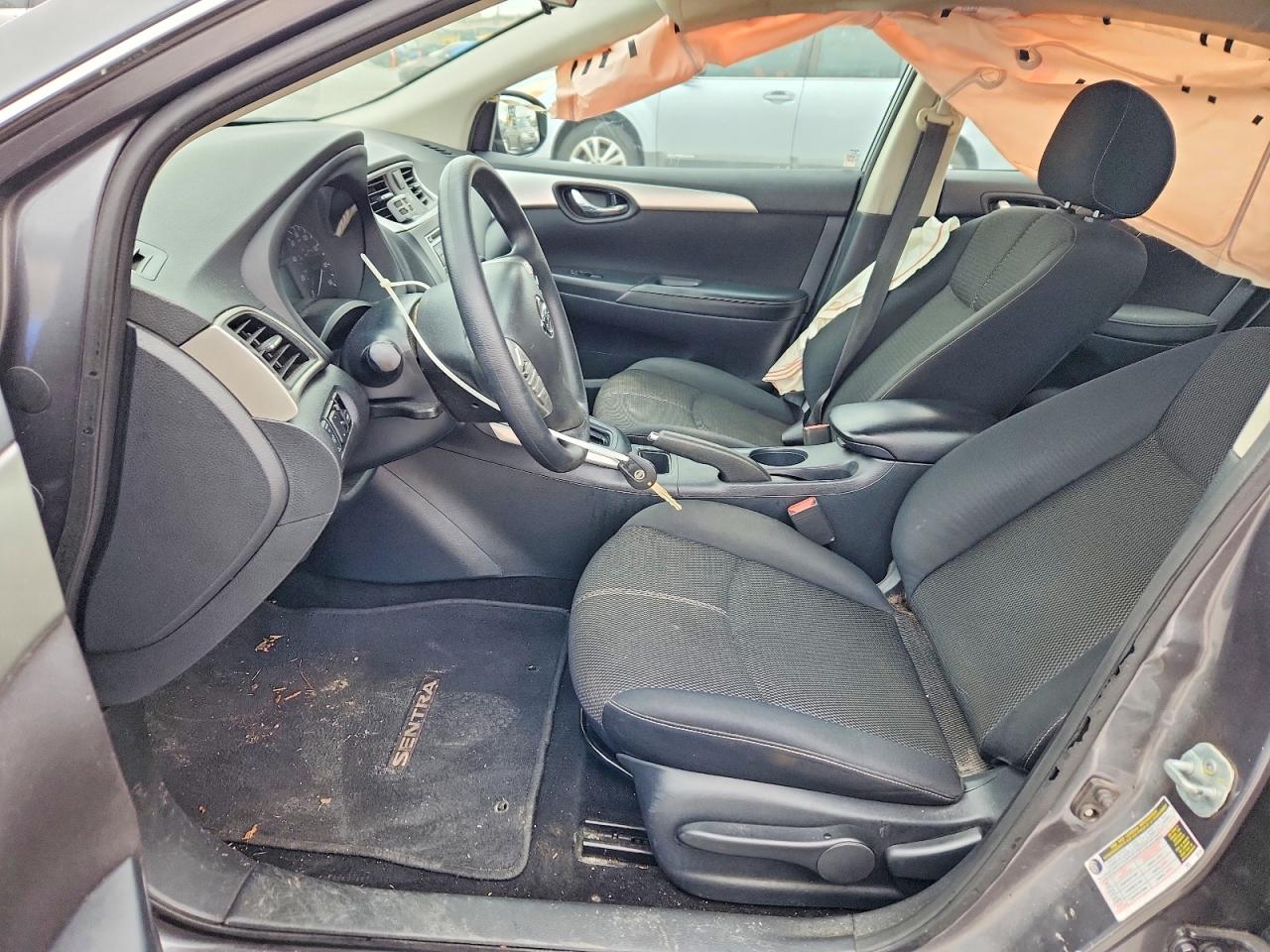 2016 NISSAN SENTRA S photo 7