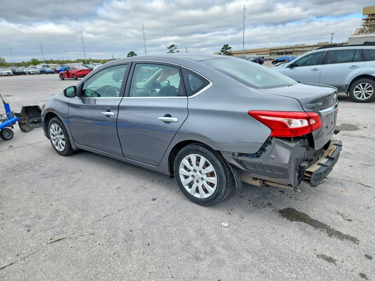 2016 NISSAN SENTRA S photo 2