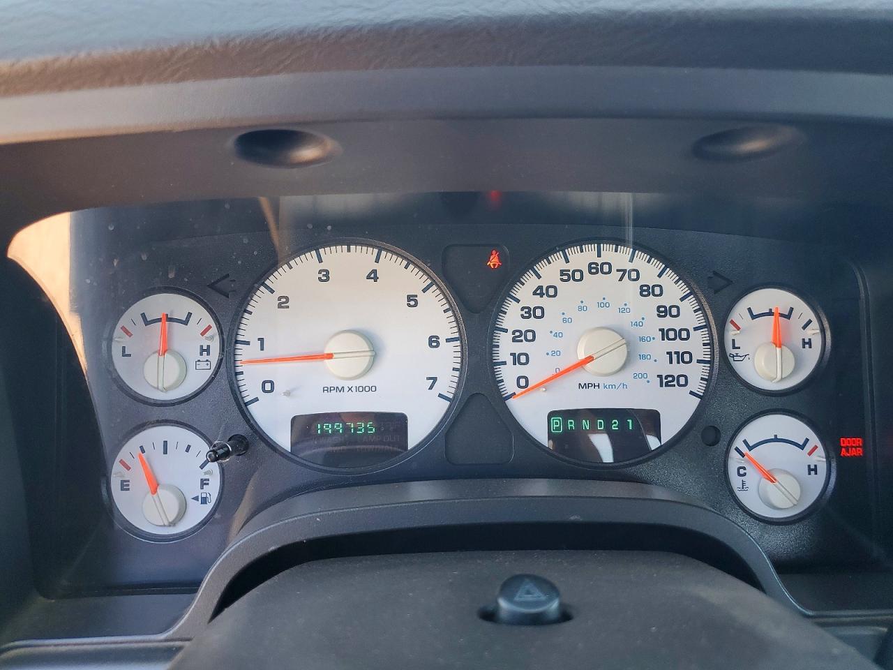 2004 DODGE RAM 1500 ST photo 9