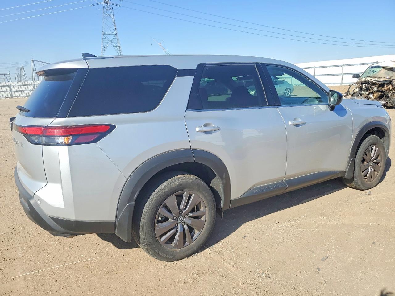 2023 NISSAN PATHFINDER S photo 5