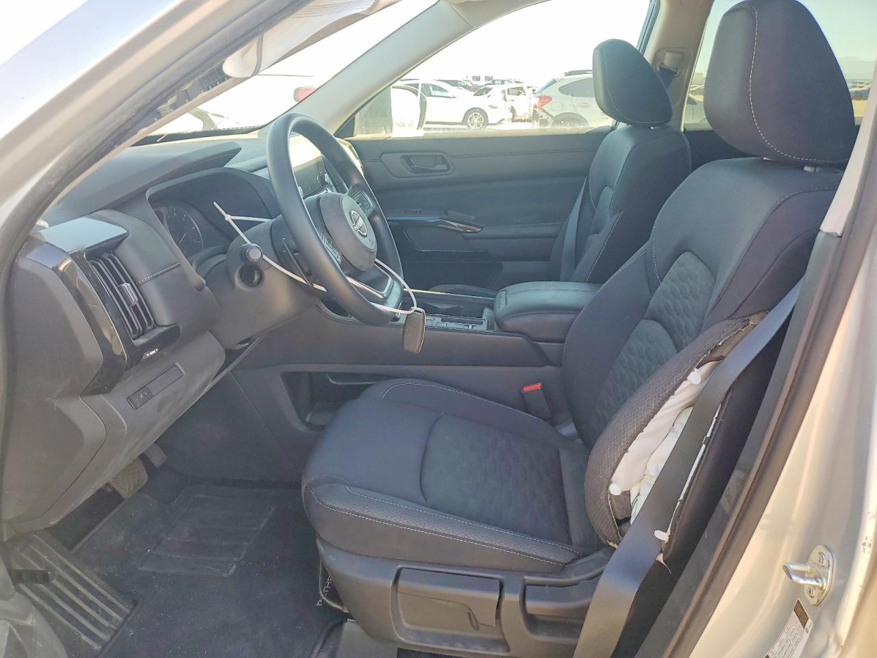 2023 NISSAN PATHFINDER S photo 13