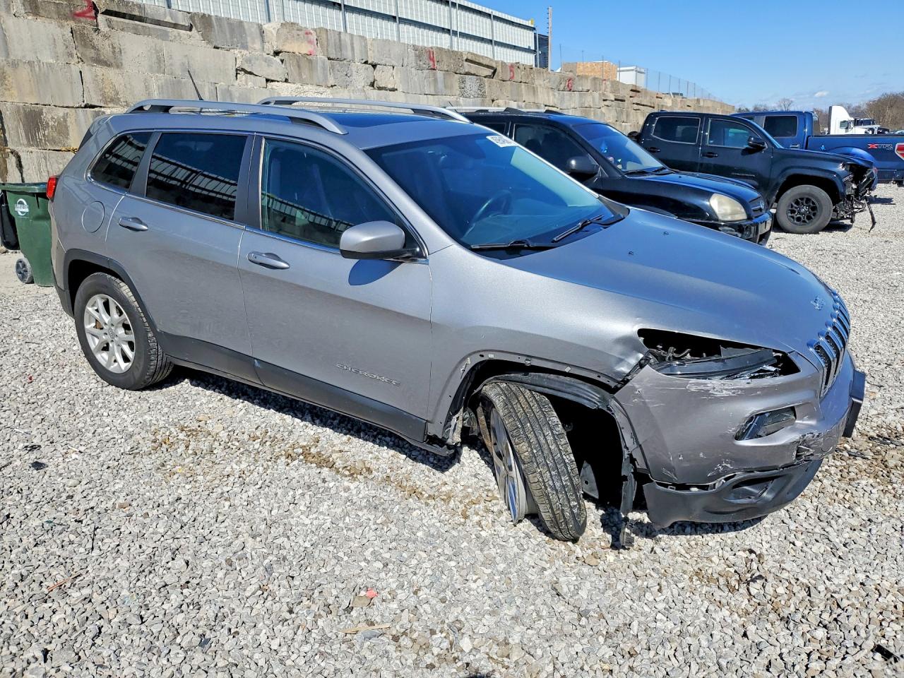 2014 JEEP CHEROKEE LATITUDE photo 10