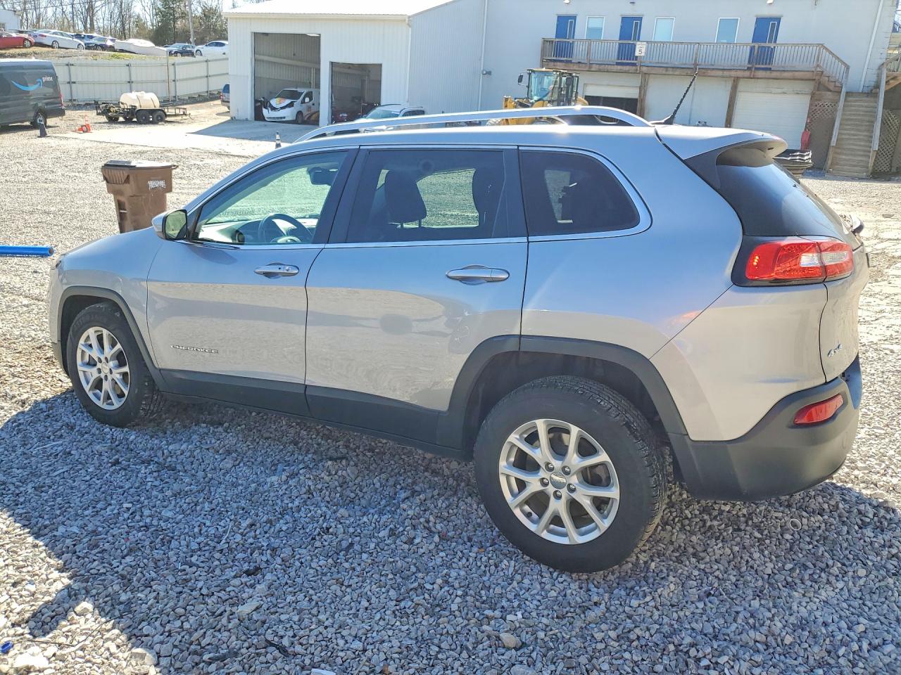 2014 JEEP CHEROKEE LATITUDE photo 4