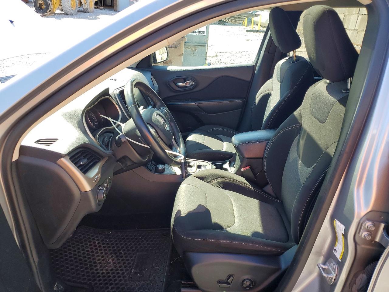 2014 JEEP CHEROKEE LATITUDE photo 19
