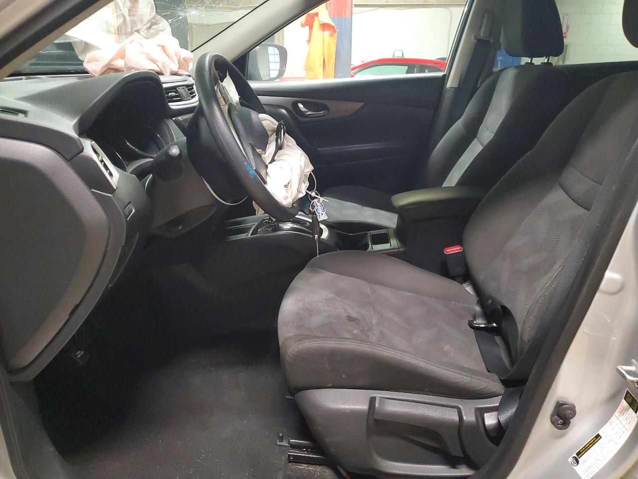 2016 NISSAN ROGUE S photo 13