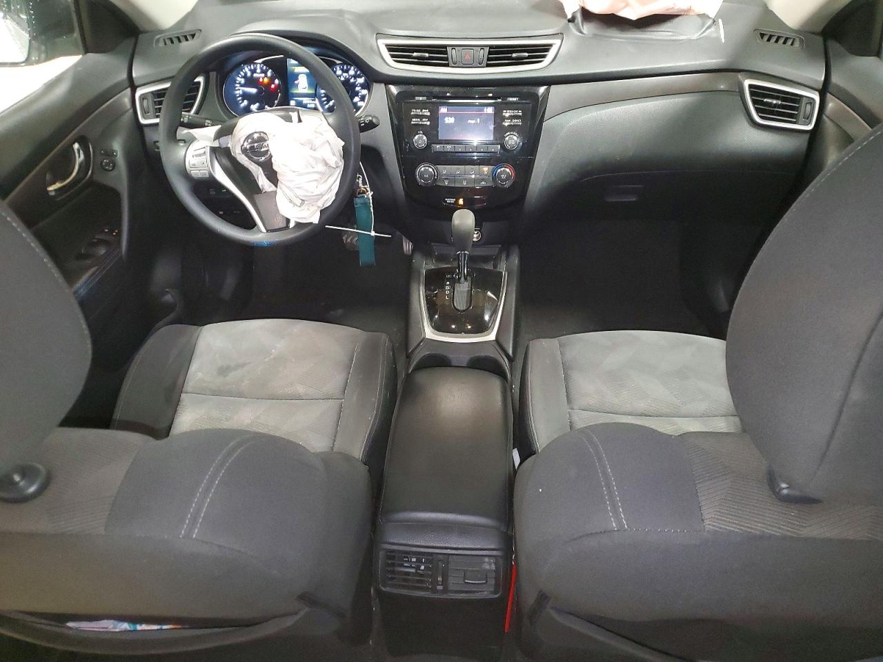 2016 NISSAN ROGUE S photo 15