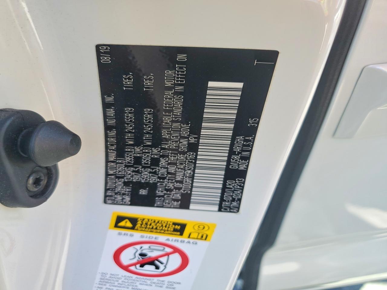 2019 TOYOTA HIGHLANDER HYBRID LIMITED PLATINUM photo 13