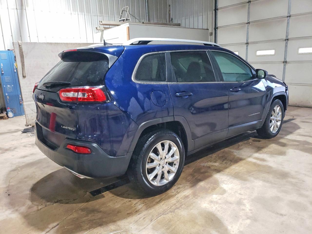 2016 JEEP CHEROKEE LIMITED photo 3