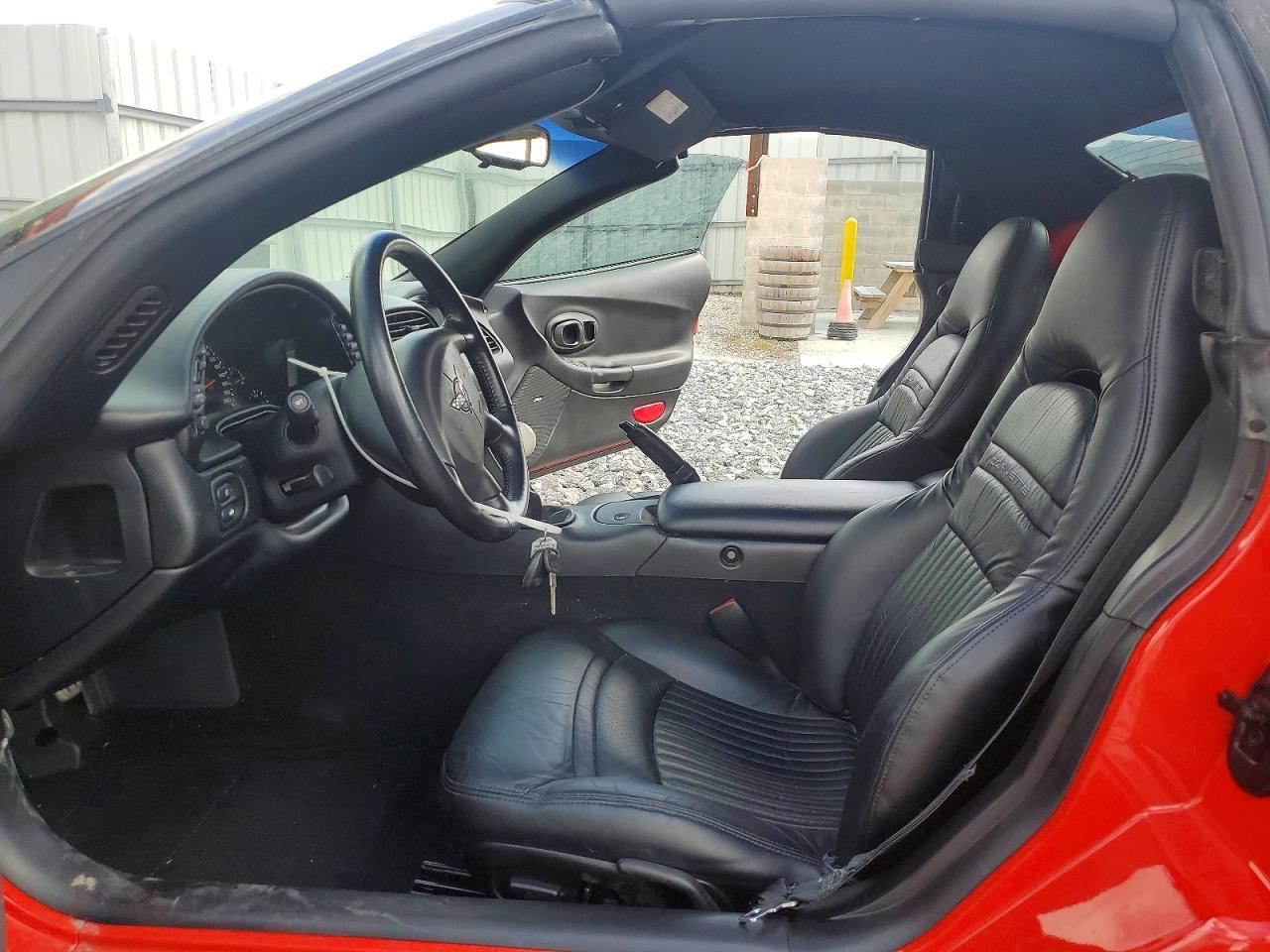 2000 CHEVROLET CORVETTE photo 13