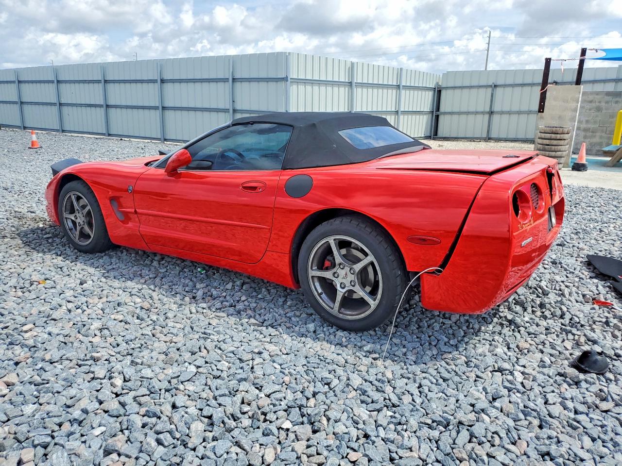 2000 CHEVROLET CORVETTE photo 3