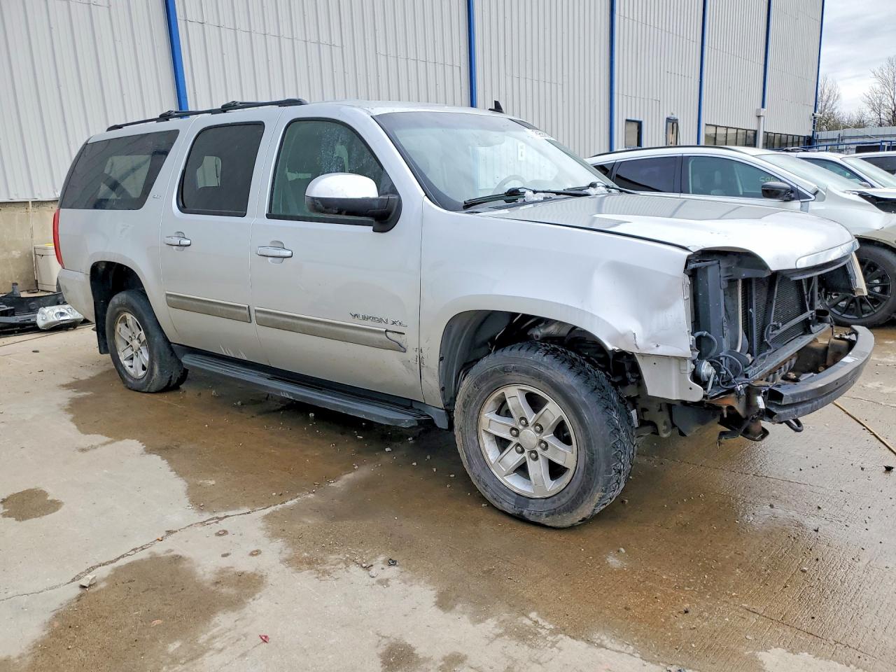 2014 GMC YUKON XL K1500 SLT photo 7