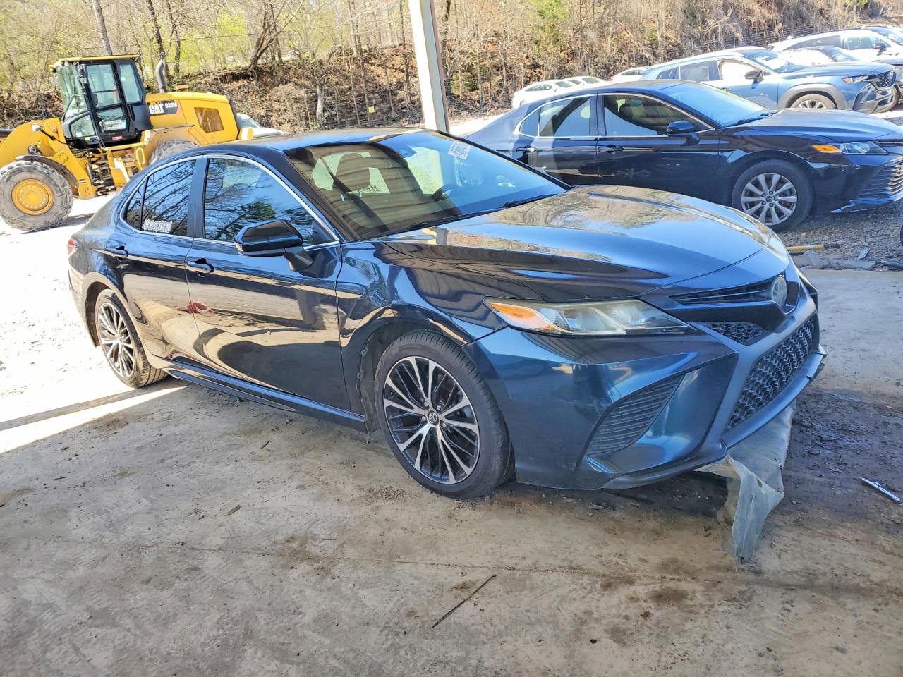 2018 TOYOTA CAMRY SE photo 10