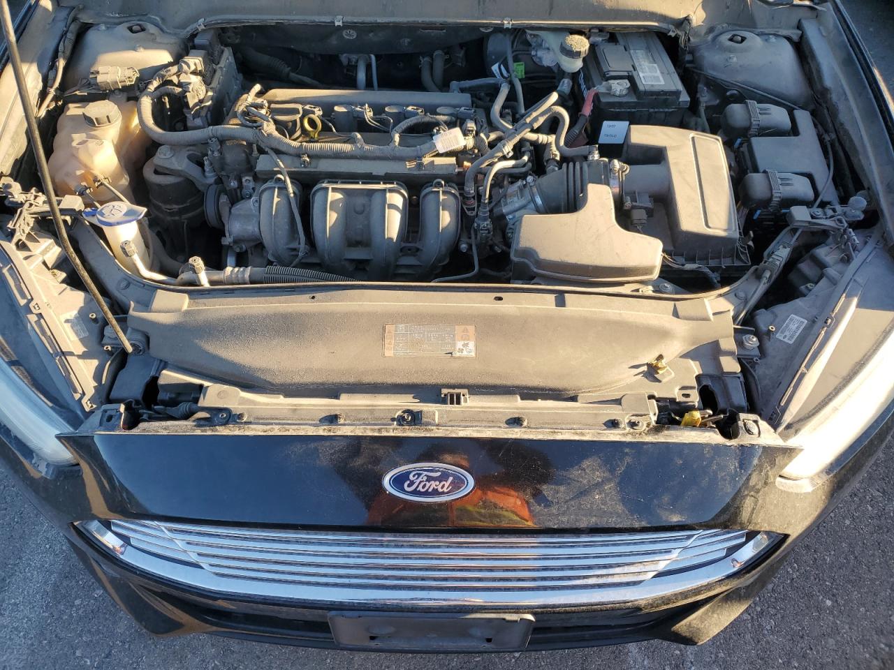 2015 FORD FUSION SE photo 35