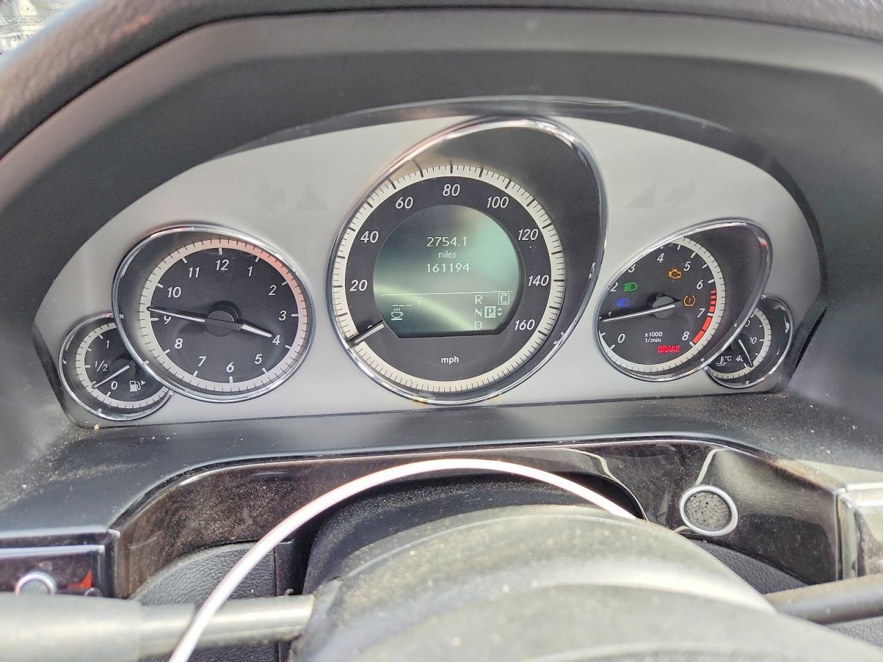 2010 MERCEDES-BENZ E 350 4MATIC photo 25